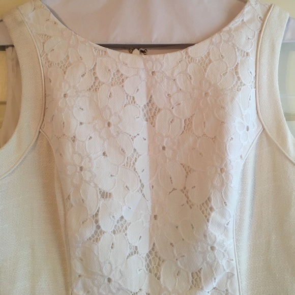 Lilly Pulitzer white lace and linen dress - Picture 2 of 3
